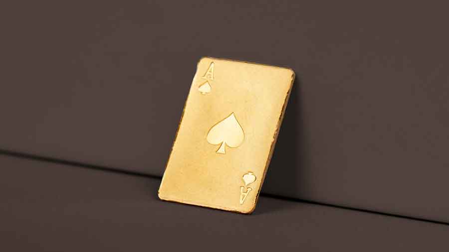 30084-Ace-of-Spades_s2web Ace of Spades 1/2 Gram Silk Finish Gold Coin