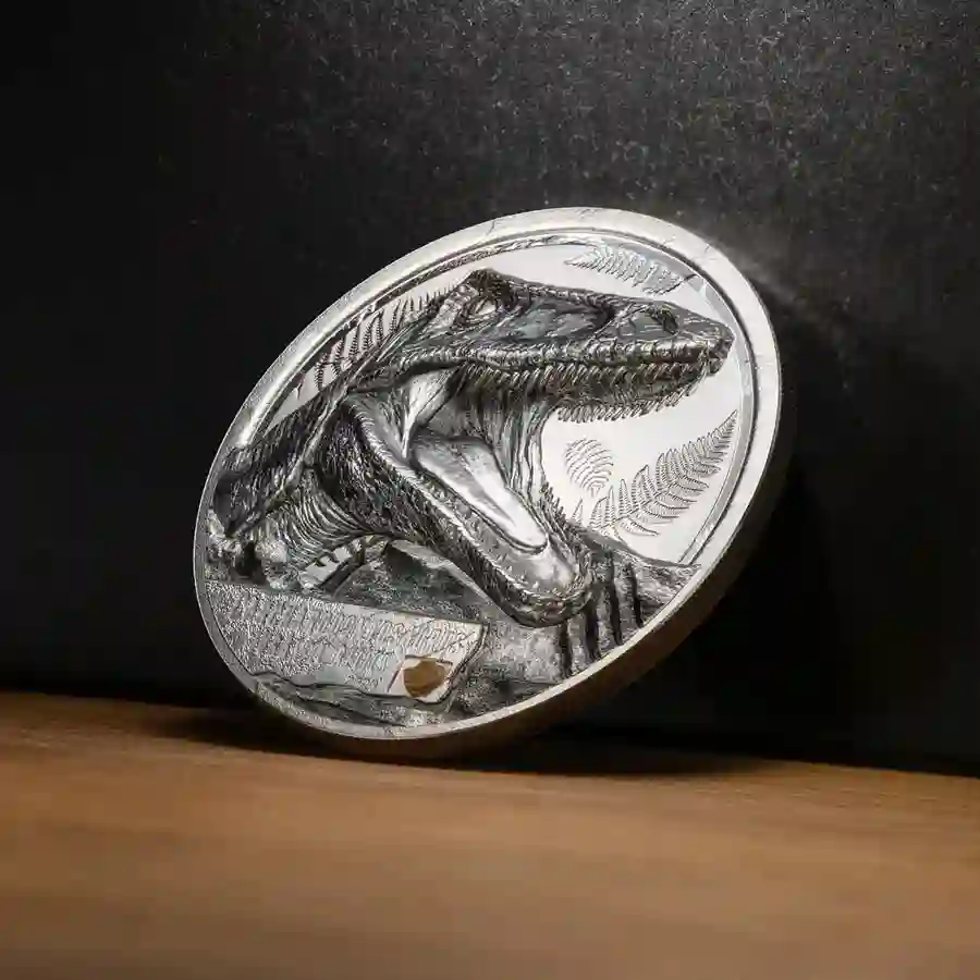 jurassic-relic-mood 2026 Carcharodontosaurus UHR Silver Coin