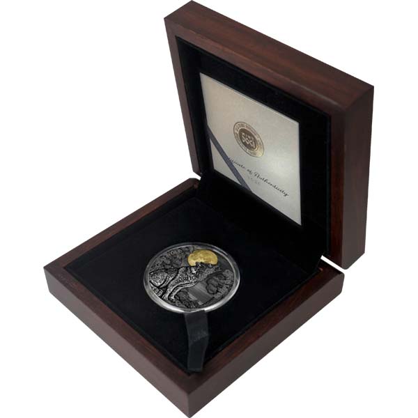 2020 Niue 2 Ounce Gray Wolf "Canis Lupus" High Relief Silver Coin 2020 Niue 2 Ounce Gray Wolf "Canis Lupus" High Relief Silver Coin
