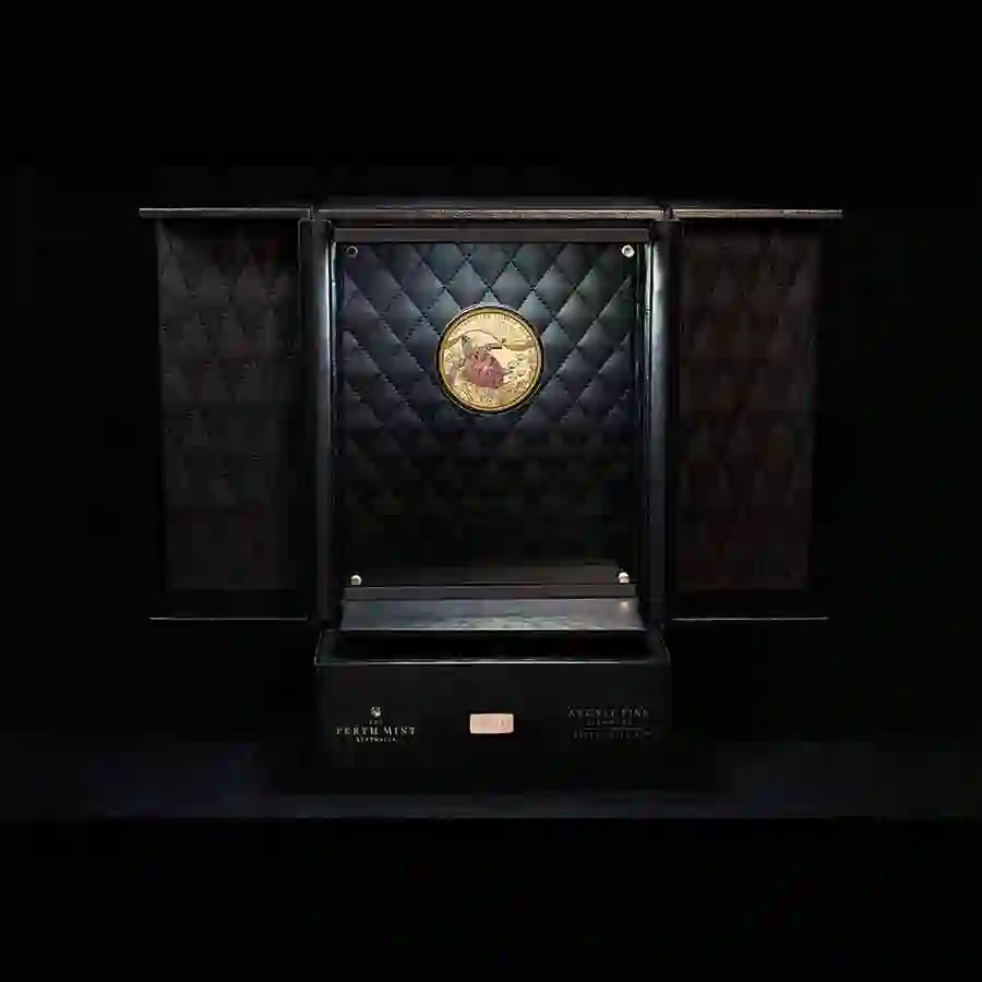 box-open Argyle Pink Diamond Jewelled Turtle Gold Proof Coin