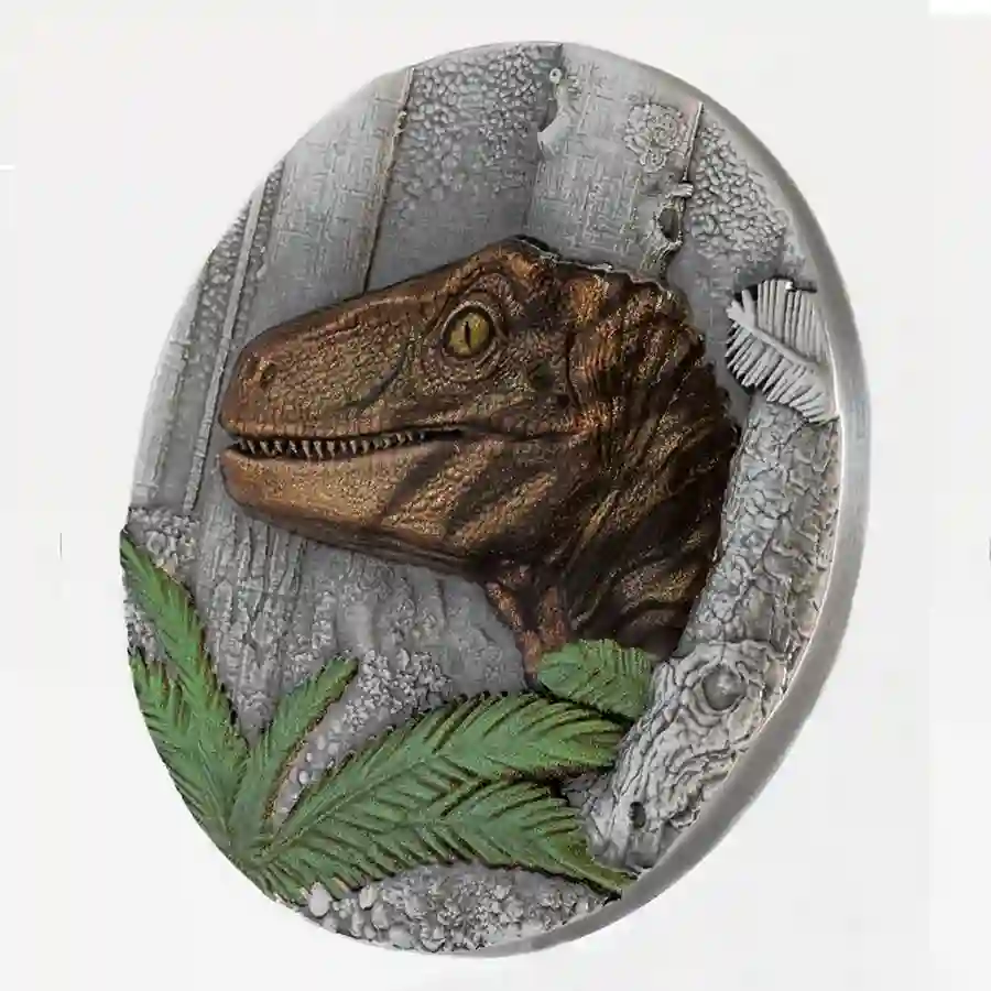 velociraptor-HR-iso 2025 Jurassic Life Velociraptor Colored UHR Silver Coin